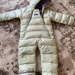 Patagonia snow suit